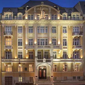 מלון Luxury Olympic Palace, קרלובי וארי